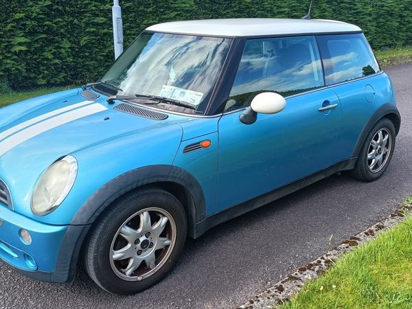 Mini One Hatchback, Petrol, 2005, Blue