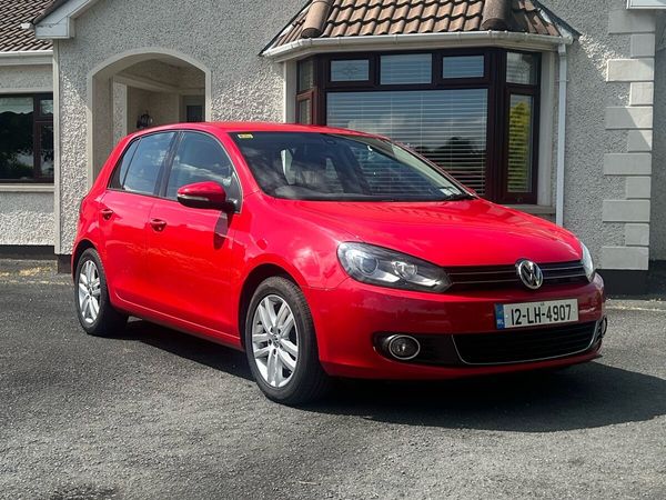 Volkswagen Golf Hatchback, Petrol, 2012, Red