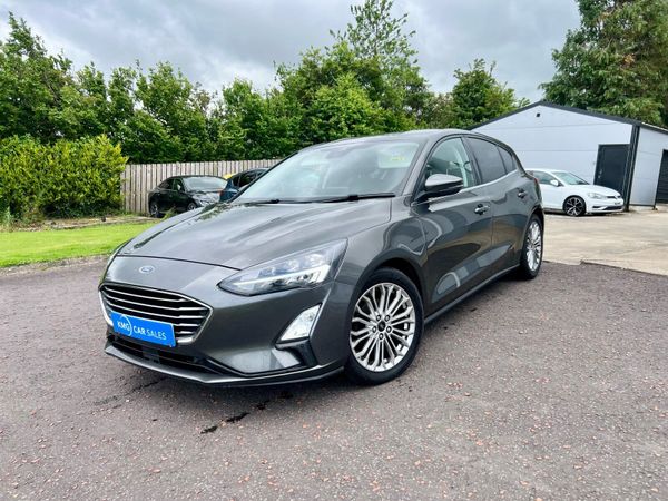 Ford Focus Hatchback, Diesel, 2021, Grey