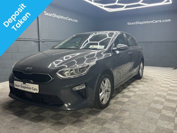 Kia Ceed Hatchback, Diesel, 2019, Grey
