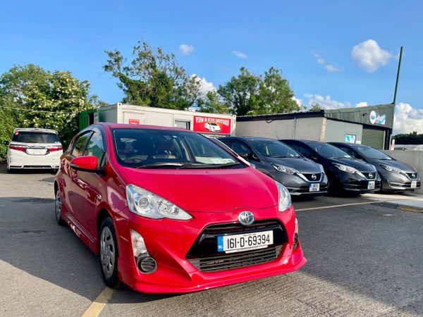 Toyota Aqua Hatchback, Petrol Hybrid, 2016, Red