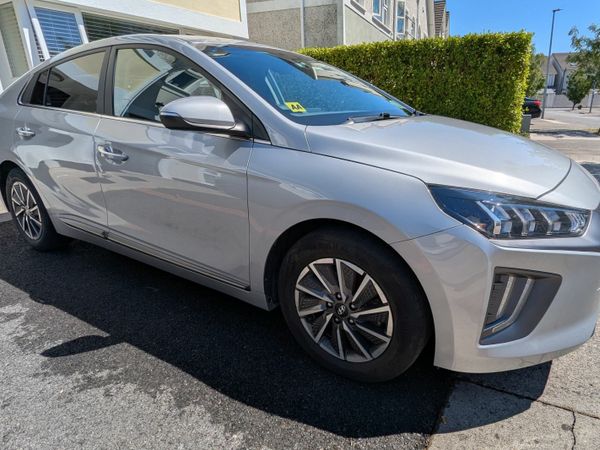 Hyundai IONIQ Hatchback, Electric, 2022, Grey