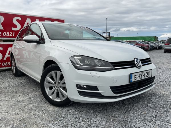 Volkswagen Golf Hatchback, Petrol, 2016, White
