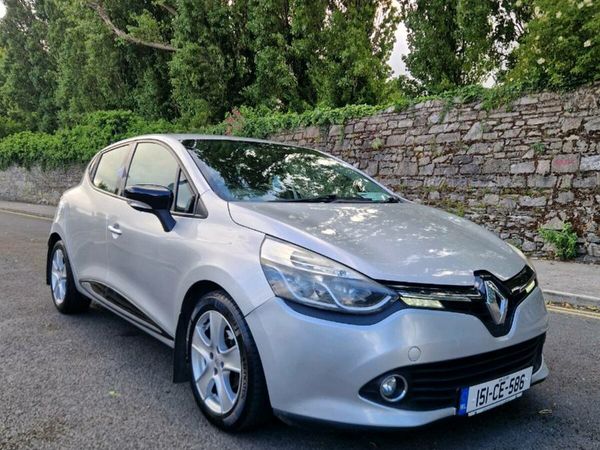 Renault Clio Hatchback, Diesel, 2015, Silver