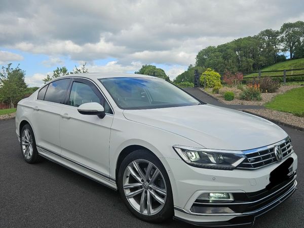 Volkswagen Passat Saloon, Diesel, 2016, White