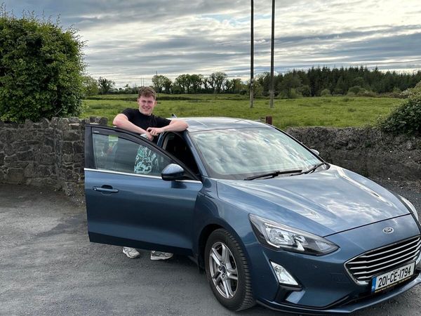 Ford Focus Hatchback, Petrol, 2020, Blue