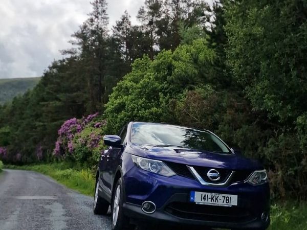 Nissan Qashqai Hatchback, Diesel, 2014, Blue
