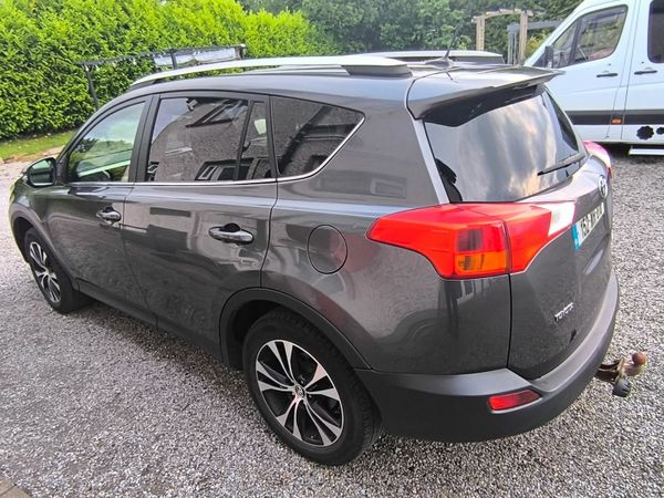 Toyota RAV4 SUV, Diesel, 2015, Grey