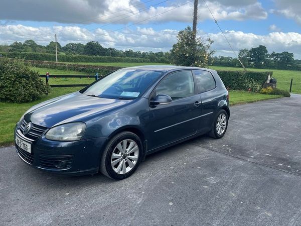 Volkswagen Golf Hatchback, Petrol, 2008, Blue