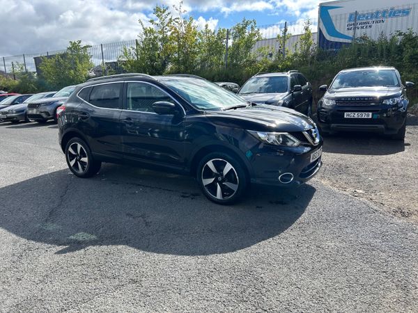 Nissan Qashqai SUV, Diesel, 2017, Black