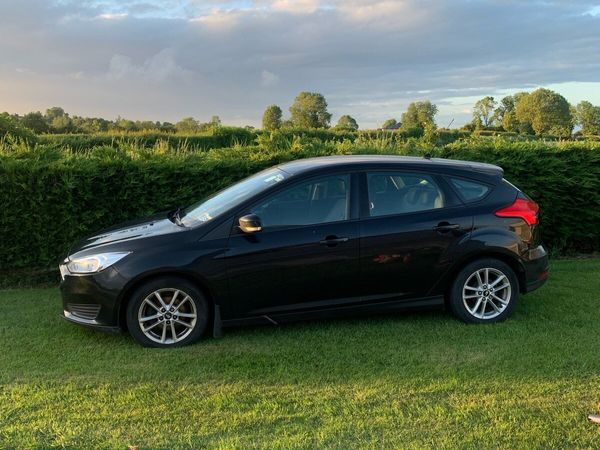 Ford Focus Hatchback, Diesel, 2015, Black