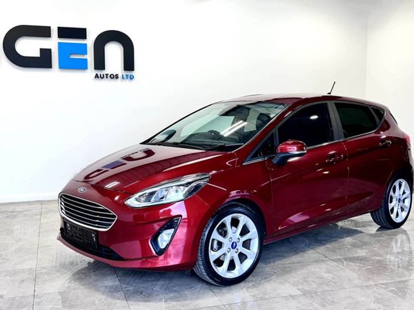 Ford Fiesta , 2020, 