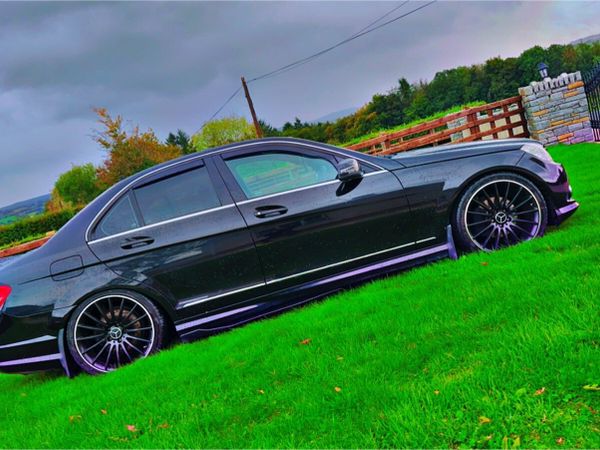 Mercedes-Benz C-Class Saloon, Diesel, 2009, Black