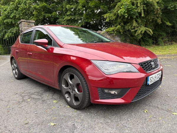 SEAT Leon Hatchback, Petrol, 2015, Red