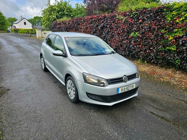Volkswagen Polo Hatchback, Petrol, 2011, Silver