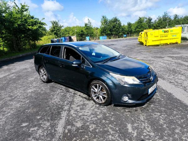 Toyota Avensis Estate, Petrol, 2012, Grey