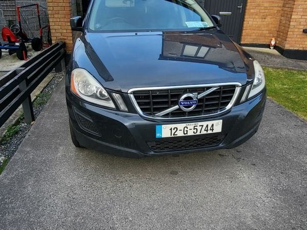 Volvo XC60 SUV, Diesel, 2012, Grey
