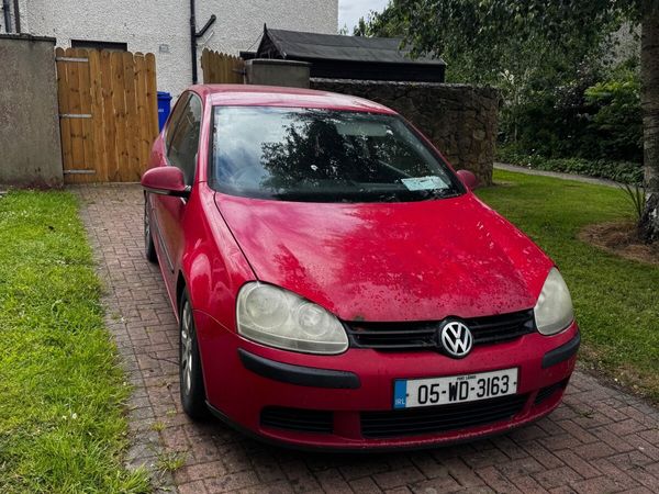 Volkswagen Golf Hatchback, Diesel, 2005, Red