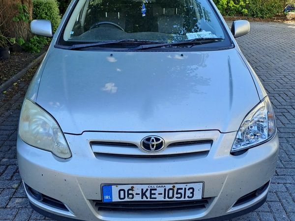 Toyota Corolla Hatchback, Petrol, 2006, Silver