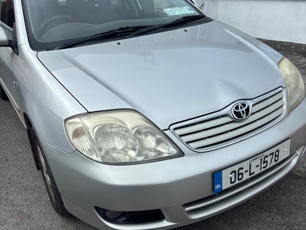 Toyota Corolla Saloon, Petrol, 2006, Silver