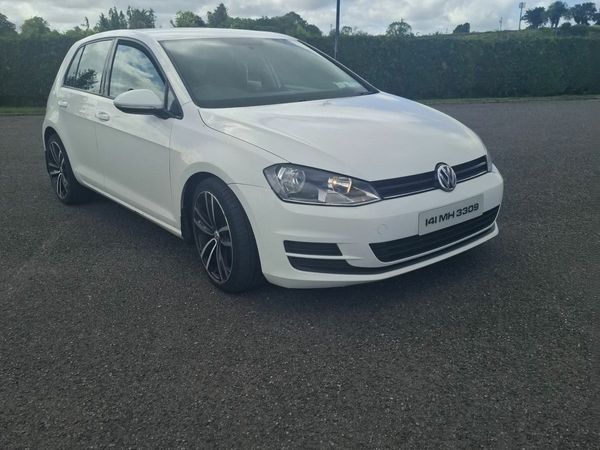 Volkswagen Golf Hatchback, Diesel, 2014, White