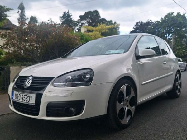 Volkswagen Golf Hatchback, Petrol, 2008, White