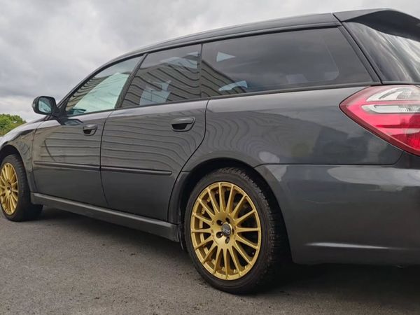 Subaru Legacy Estate, Petrol, 2007, Grey