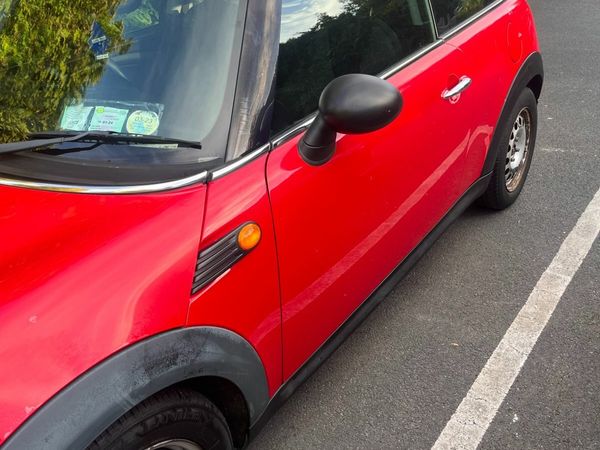 Mini One Hatchback, Petrol, 2010, Red