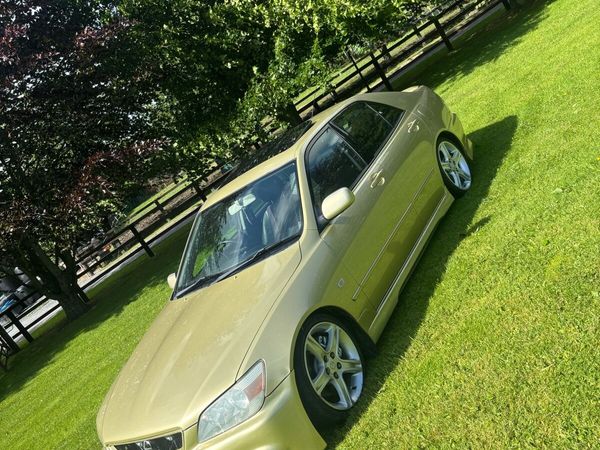 Lexus IS Saloon, Petrol, 2003, Beige