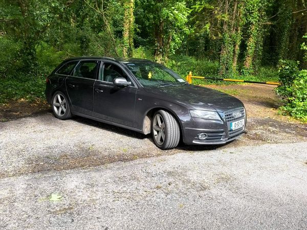 Audi A4 Estate, Diesel, 2010, Grey