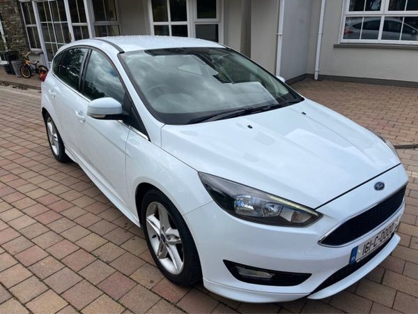 Ford Focus Hatchback, Diesel, 2016, White