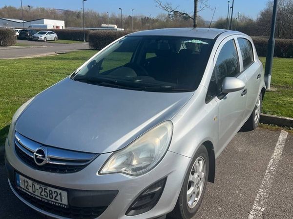 Opel Corsa Hatchback, Petrol, 2012, Silver