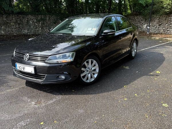 Volkswagen Jetta Saloon, Diesel, 2014, Black