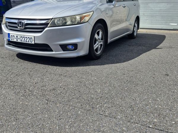Honda Stream MPV, Petrol, 2007, Silver