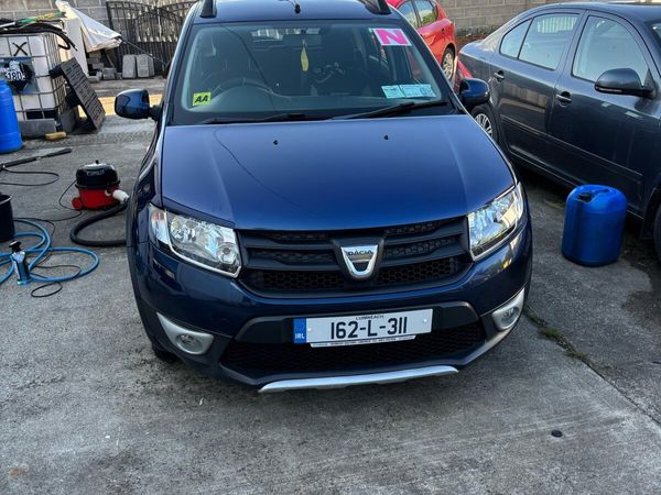 Dacia Sandero Stepway Hatchback, Diesel, 2016, Blue