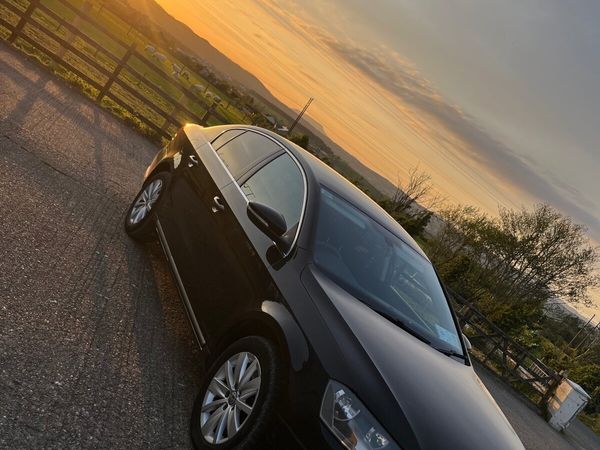 Volkswagen Passat Saloon, Diesel, 2013, Black