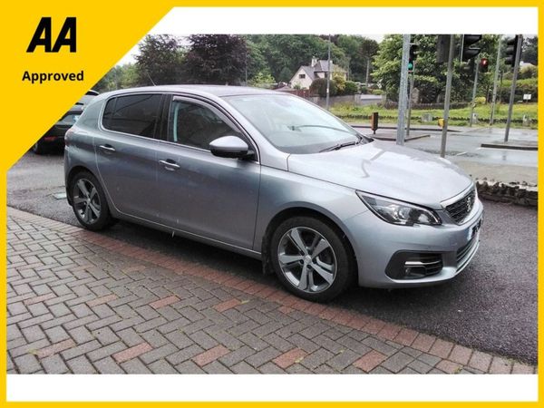 Peugeot 308 Hatchback, Diesel, 2020, Grey