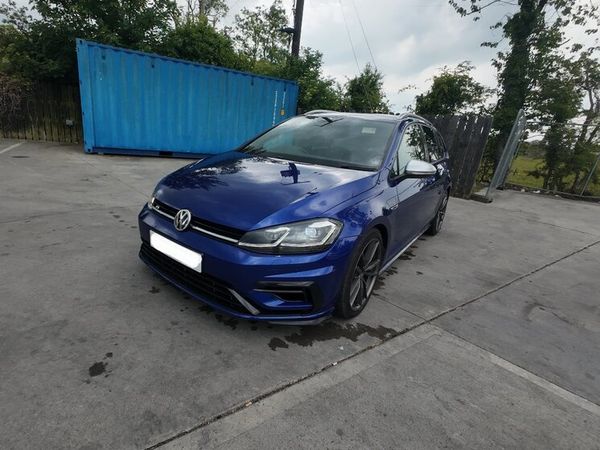 Volkswagen Golf Estate, Petrol, 2018, Blue