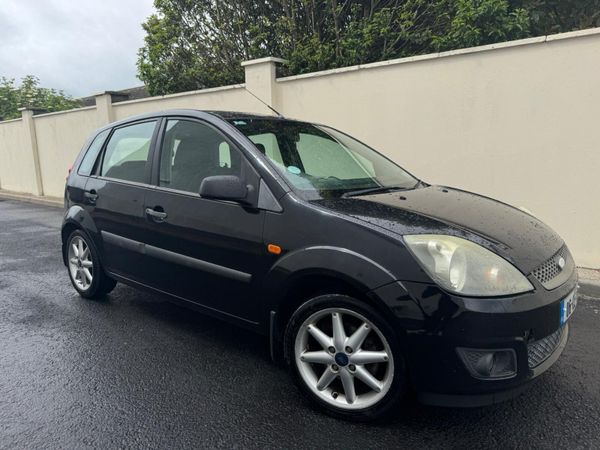 Ford Fiesta Hatchback, Petrol, 2006, Black