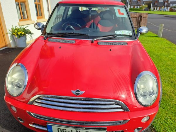 Mini One Hatchback, Petrol, 2006, Red