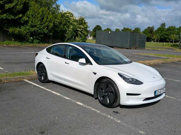 Tesla Model 3 Saloon, Electric, 2023, White