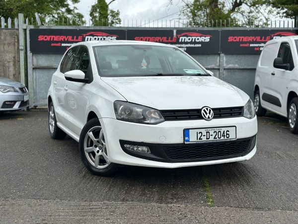 Volkswagen Polo Hatchback, Petrol, 2012, White