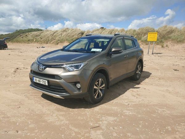 Toyota RAV4 SUV, Diesel, 2016, Bronze