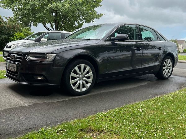Audi A4 Saloon, Diesel, 2015, Grey