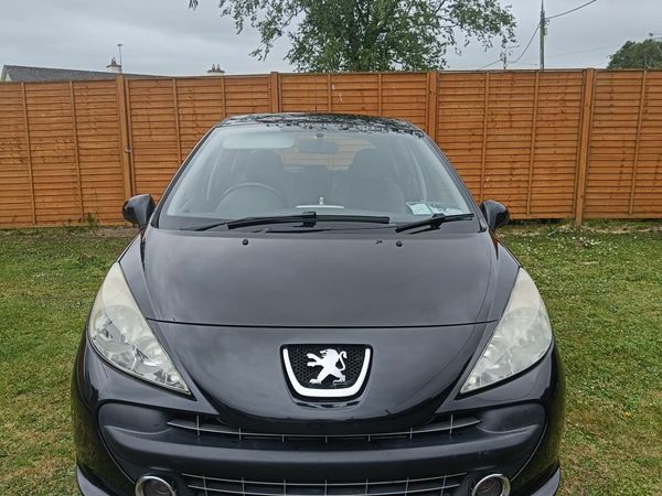 Peugeot 207 Hatchback, Diesel, 2011, Black