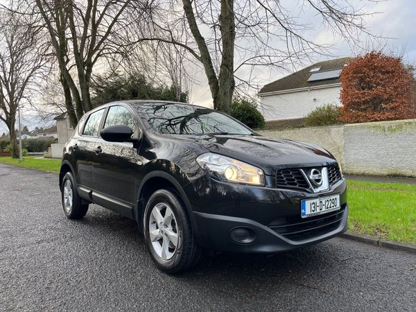 Nissan Qashqai MPV, Petrol, 2013, Black