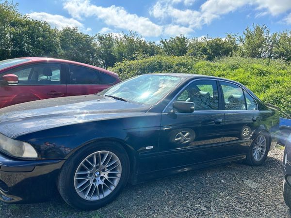 BMW 5-Series Saloon, Petrol, 2003, Black