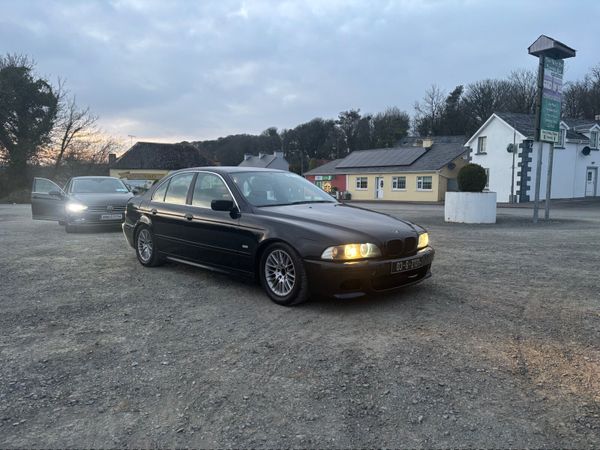 BMW 5-Series Saloon, Petrol, 2003, Black