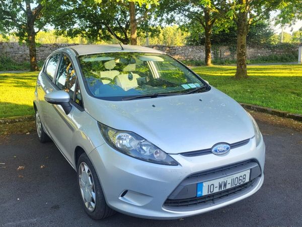 Ford Fiesta Hatchback, Diesel, 2010, Silver