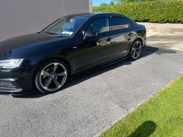 Audi A4 Saloon, Diesel, 2017, Black